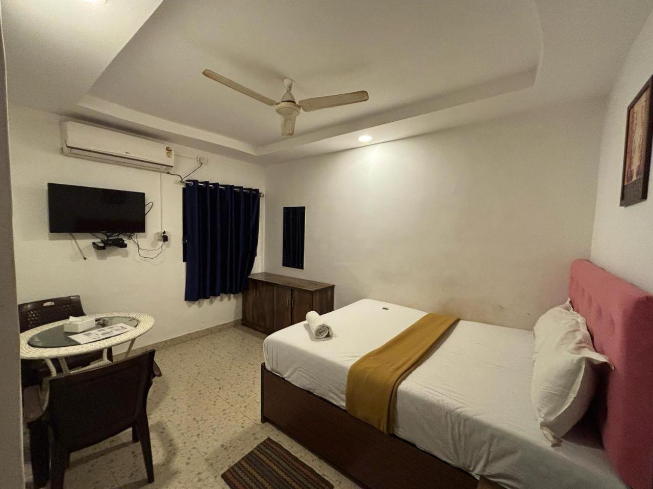 Rockdale Hotel & Resort Mira-Bhayandar Exteriér fotografie