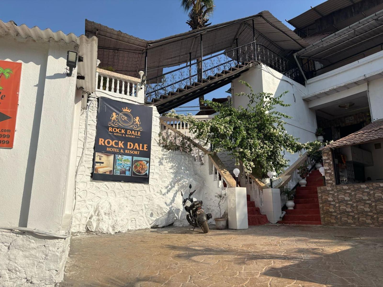 Rockdale Hotel & Resort Mira-Bhayandar Exteriér fotografie